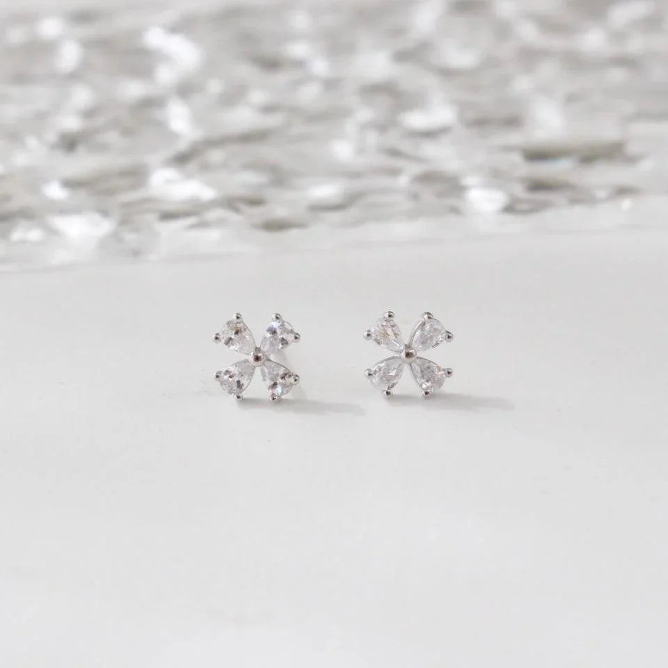 Isabelle | Hübsche Blumen - JK Jewelry & Accessories
