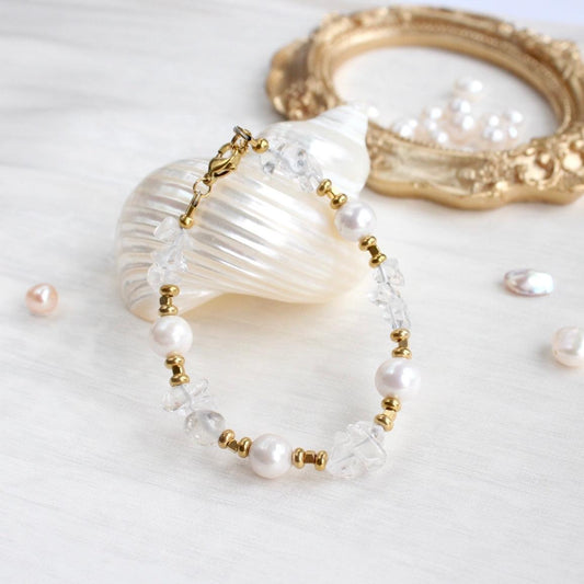 Melissa | Klarer Quarz mit Perle Armkette - JK Jewelry & Accessories