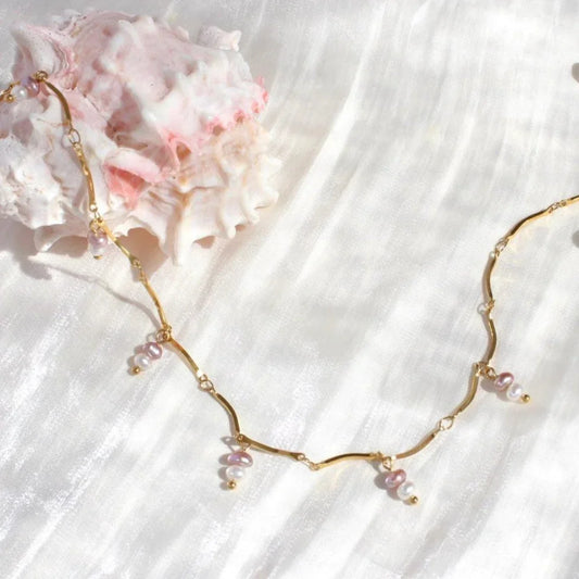 Maisy | Fliederweisse Mini-Perlen & filigrane Gliederkette - JK Jewelry & Accessories