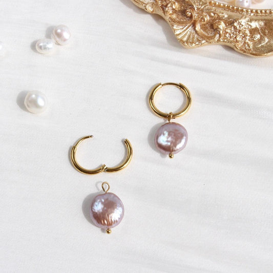 Vienna|Klassische Creolen mit lila Knopfperlen - JK Jewelry & Accessories