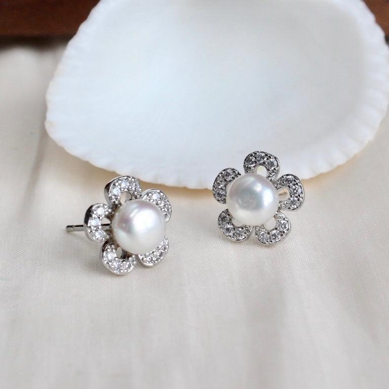 Claire|Blumen mit Perlen - JK Jewelry & Accessories