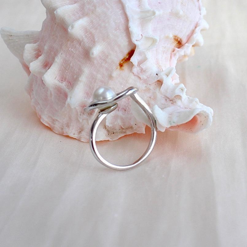 Juniper|Abstrakter Ring mit kleiner Perle - JK Jewelry & Accessories