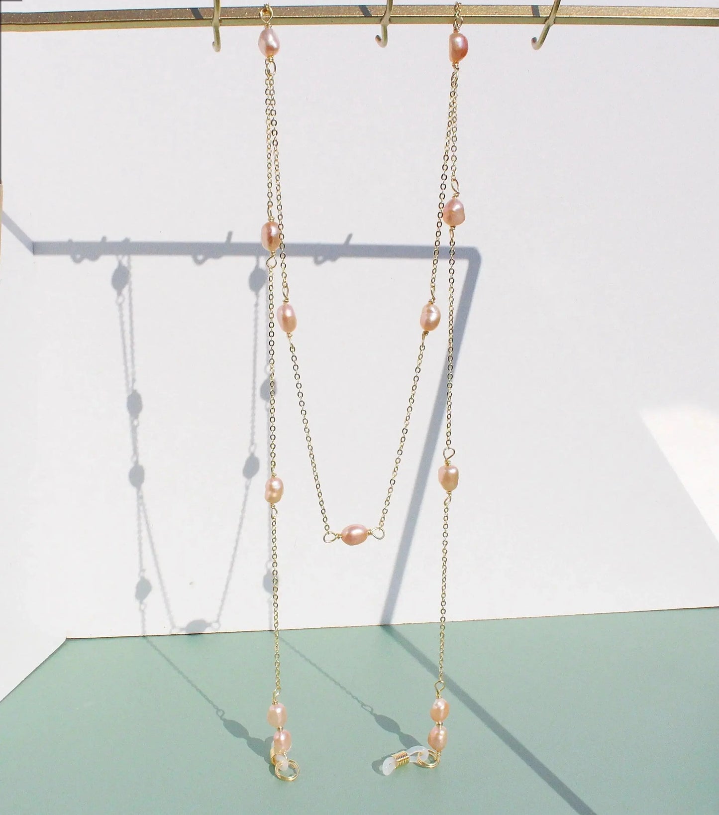 Brillenkette Pinke Barockperlen - JK Jewelry & Accessories