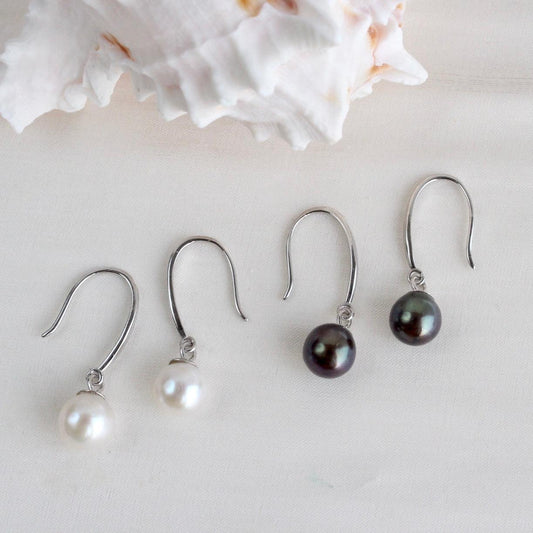 Caroline | Klassischer Hook 7mm Perle - JK Jewelry & Accessories