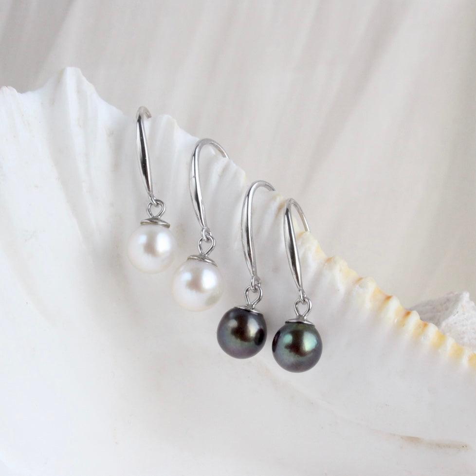 Caroline | Klassischer Hook 7mm Perle - JK Jewelry & Accessories