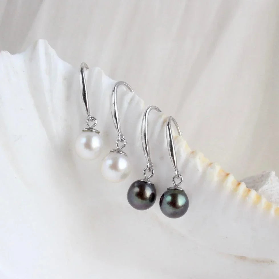 Caroline | Klassischer Hook 7mm Perle - JK Jewelry & Accessories
