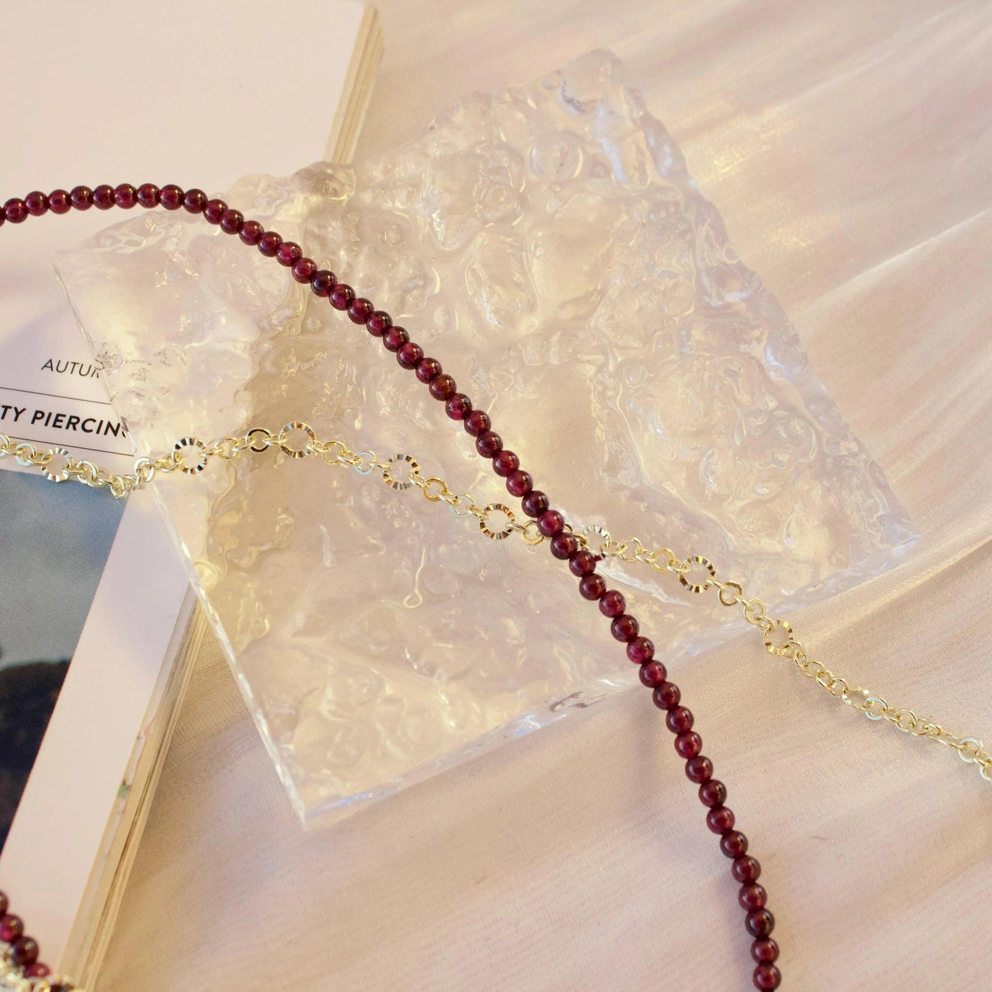 Doppelkette mit weinrotem Granat - JK Jewelry & Accessories