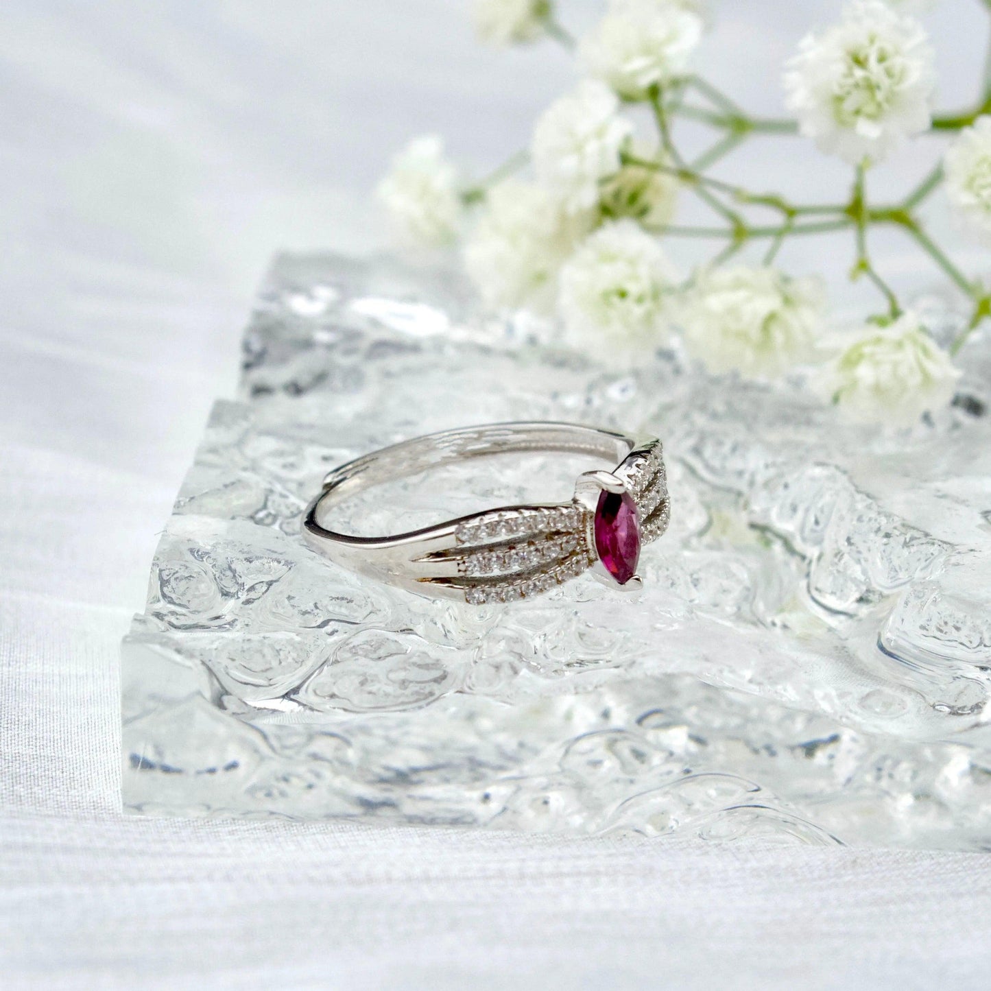 Drei-Band-Ring mit Granatstein - JK Jewelry & Accessories