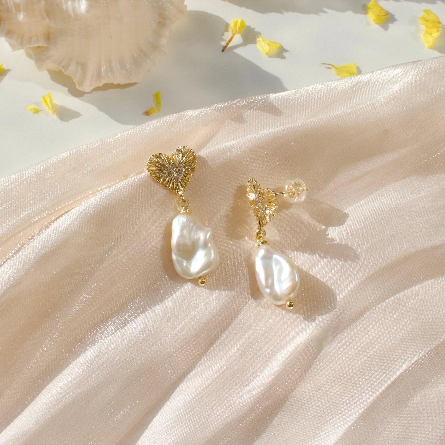 Elsa | Herz mit Barockperle - JK Jewelry & Accessories