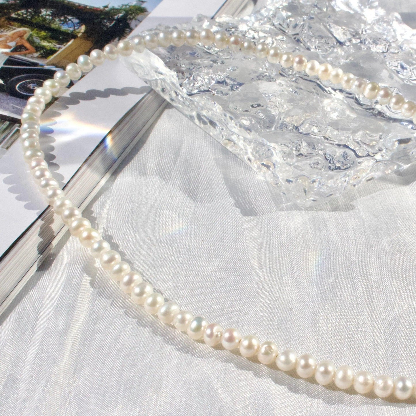 Goldener Kranz & Perlenkette - JK Jewelry & Accessories