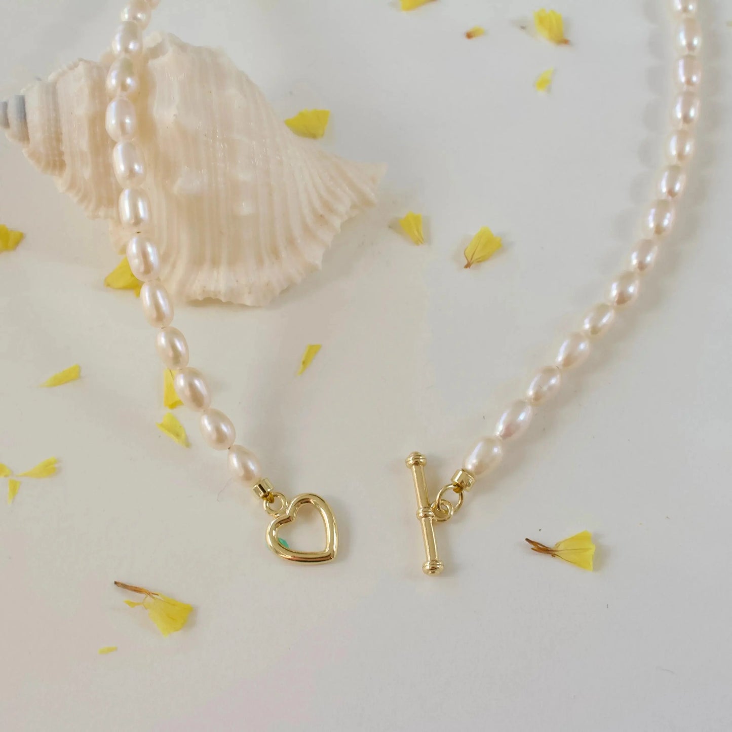 Louisa | Perlenkette mit Herz - JK Jewelry & Accessories
