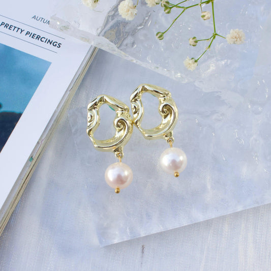 Lydia|Abstrakte Welle mit Perle - JK Jewelry & Accessories