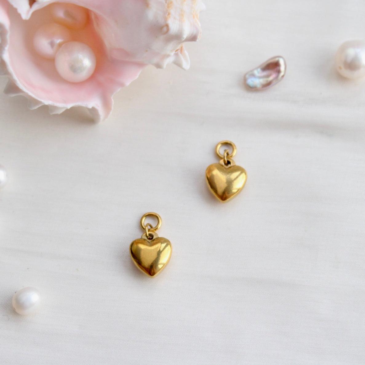 Olivia|Klassische Creolen mit Herz - JK Jewelry & Accessories