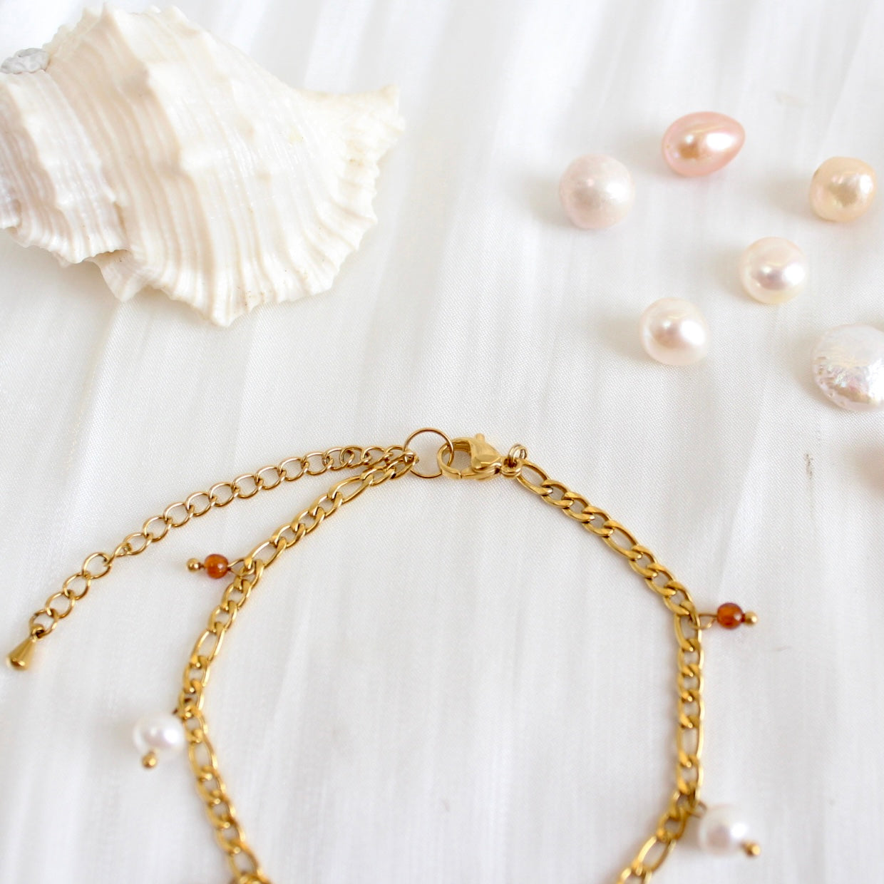 Sasha｜Oranger Granat & Perlen Armkette