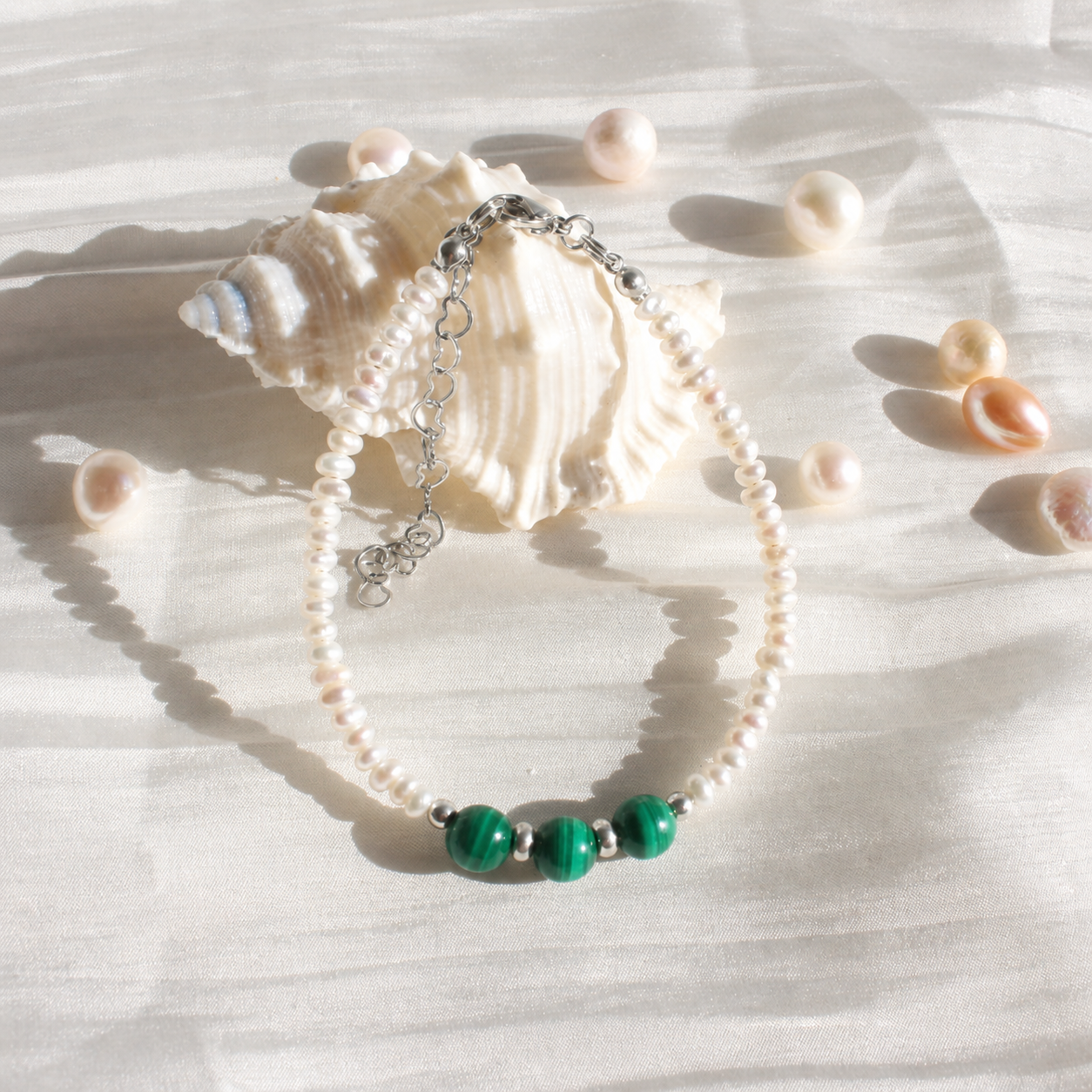 Bianca | Malachit mit zarter Perle
