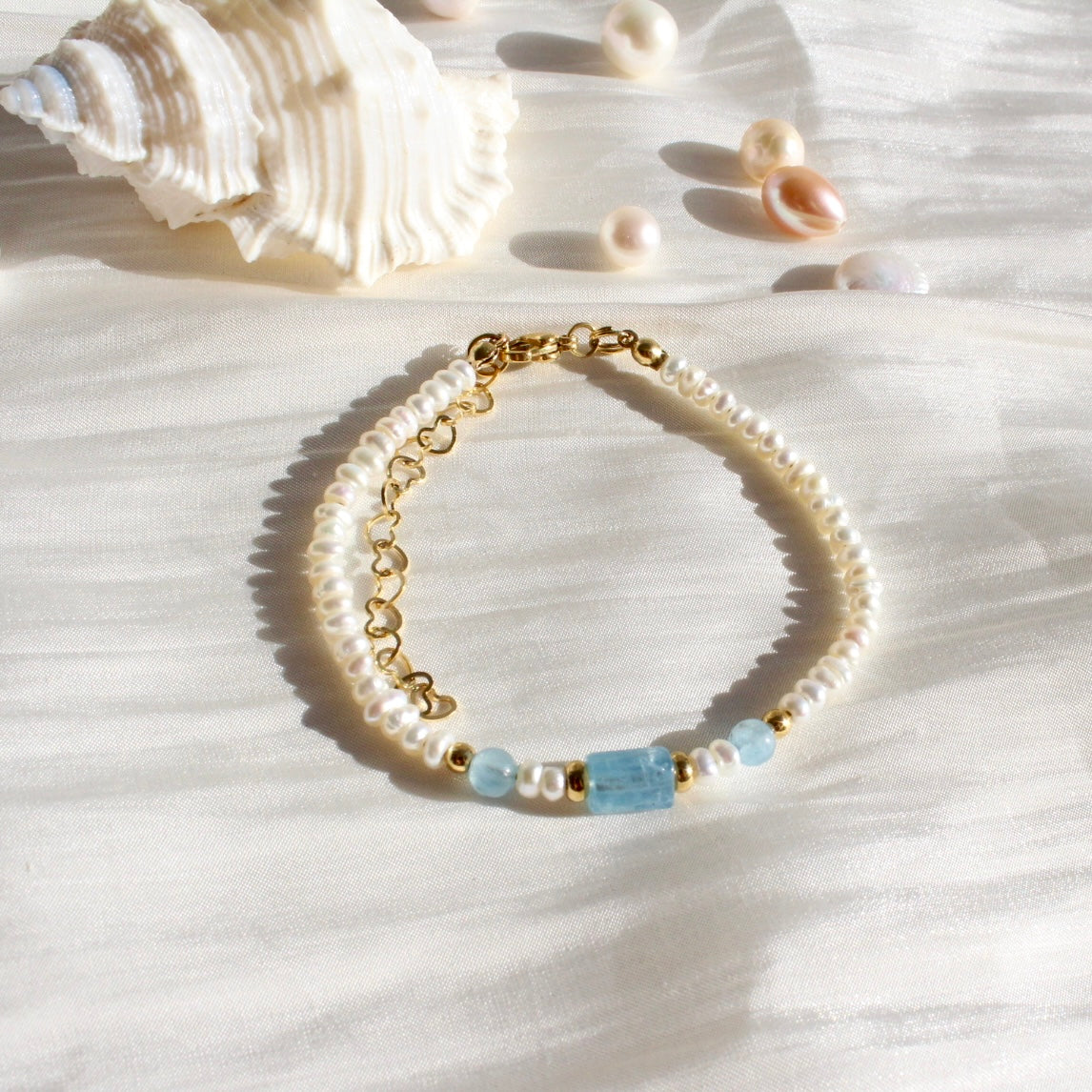Bianca | Aquamarin mit zarter Perle