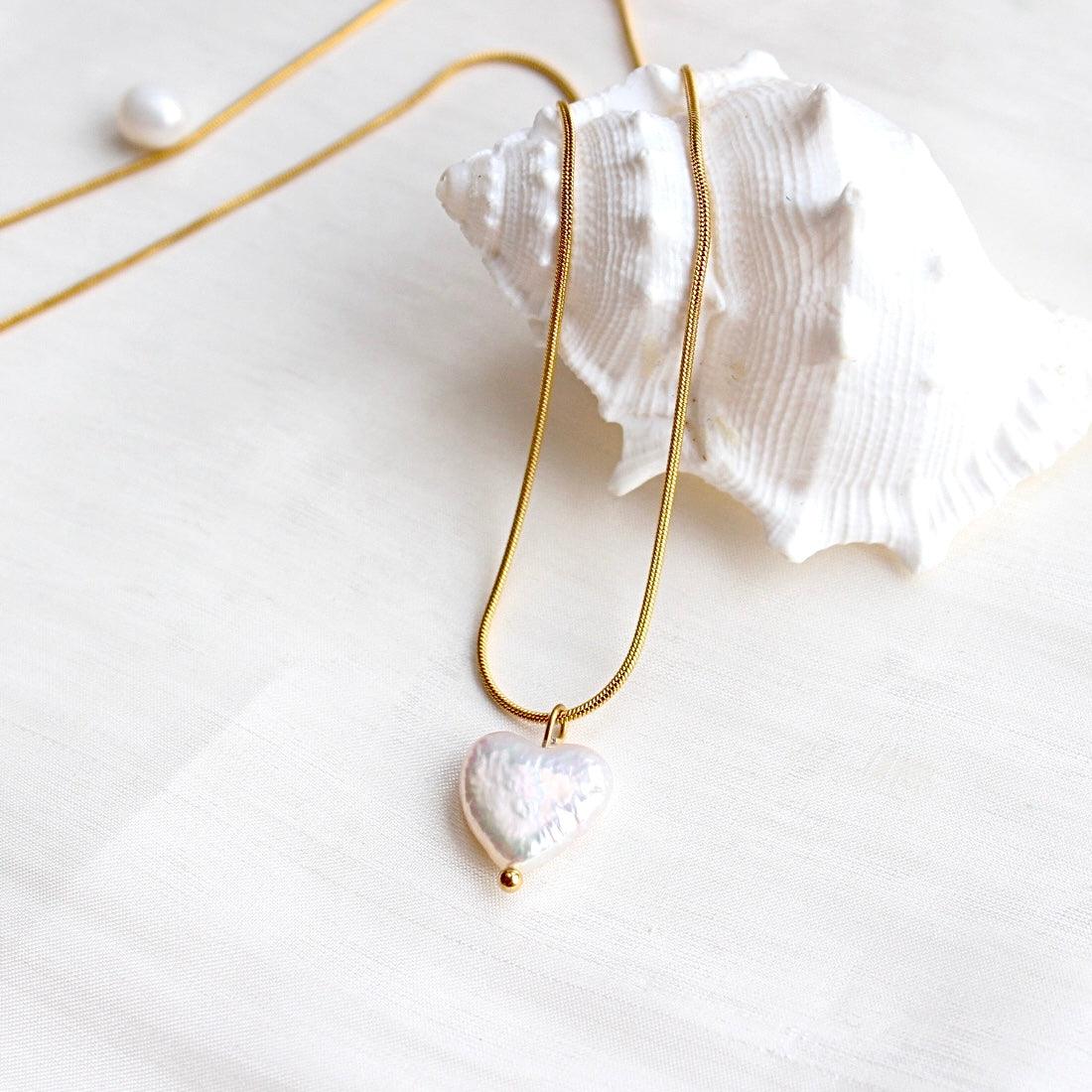 Emilia | Heart baroque pearl