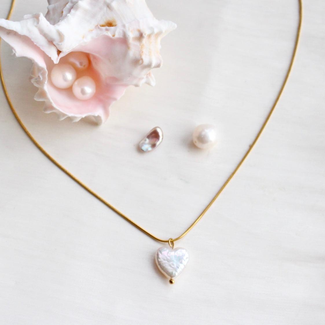 Emilia | Heart baroque pearl