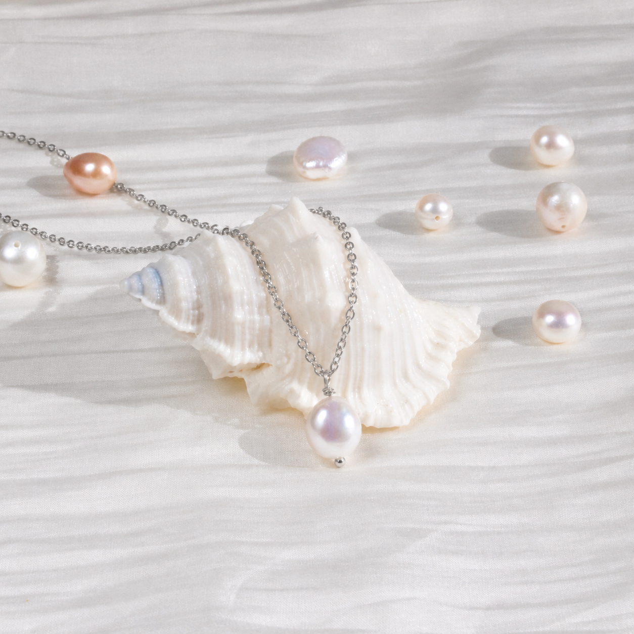 Selah | Perle baroque de caractère et perles de 5 mm