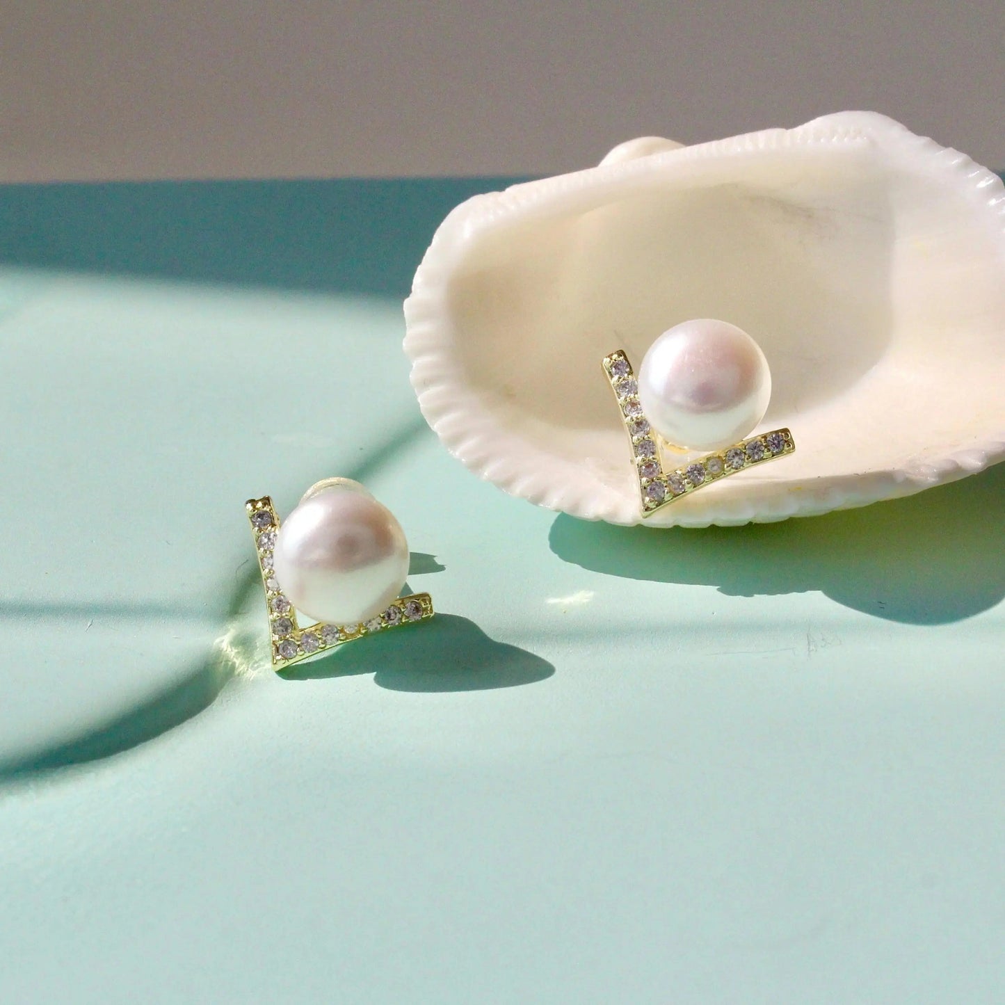 Zirkonia V mit Perle JK Jewelry & Accessories